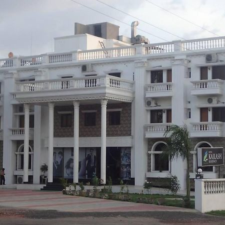Kailash Residency Hotel Аурангабад Екстериор снимка